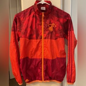 ADIDAS MIAMI HEAT BASKETBALL Zip Up‎ Boys Jacket size Medium with pockets